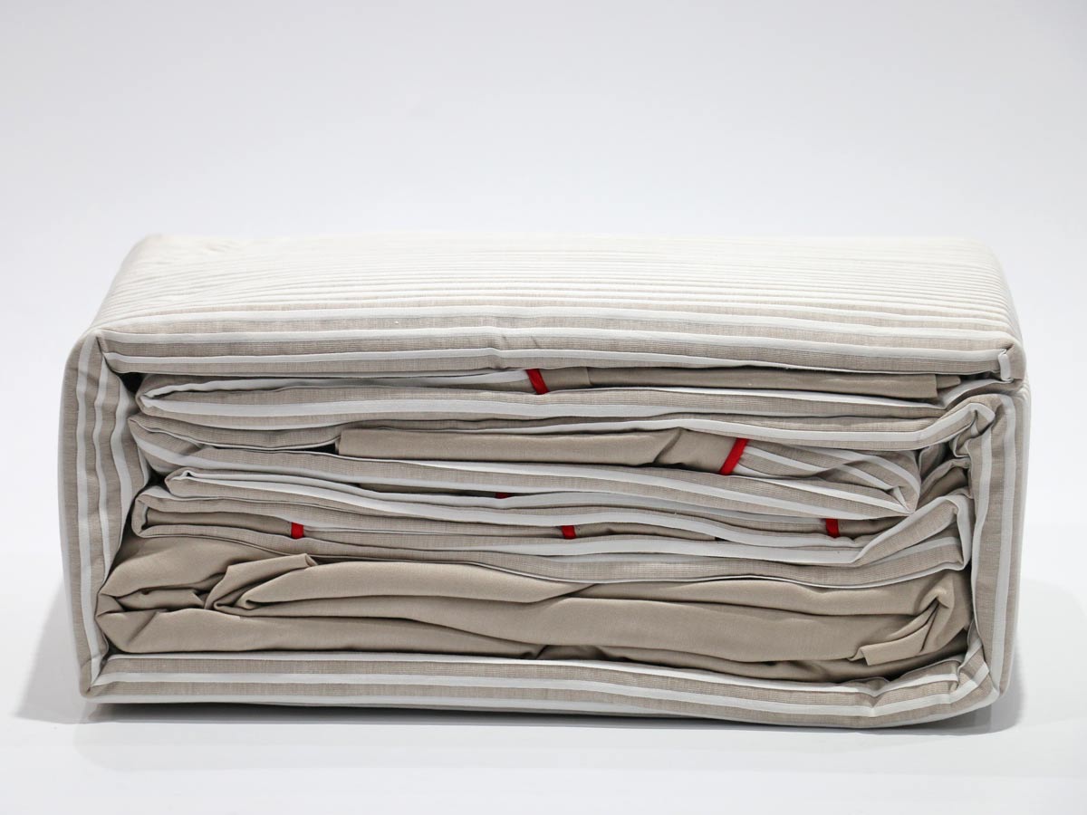 red pleated bed set queen 100% cotton with two pillow covers