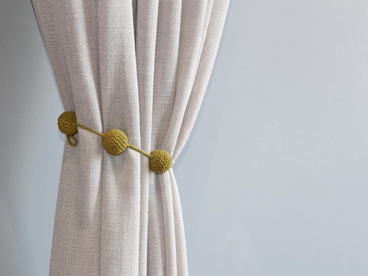crochet green balls curtain tie