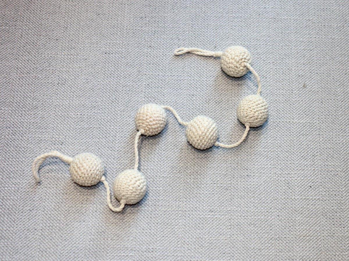 crochet white balls curtain tie