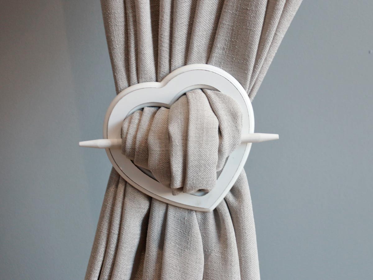 wooden heart white curtain tie