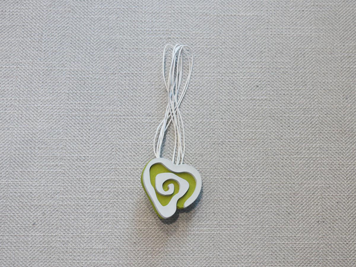 green magnet curtain tie