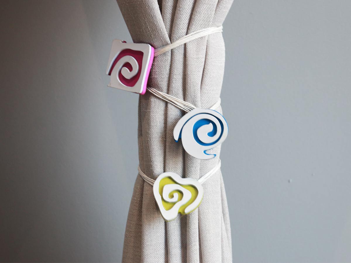 green magnet curtain tie