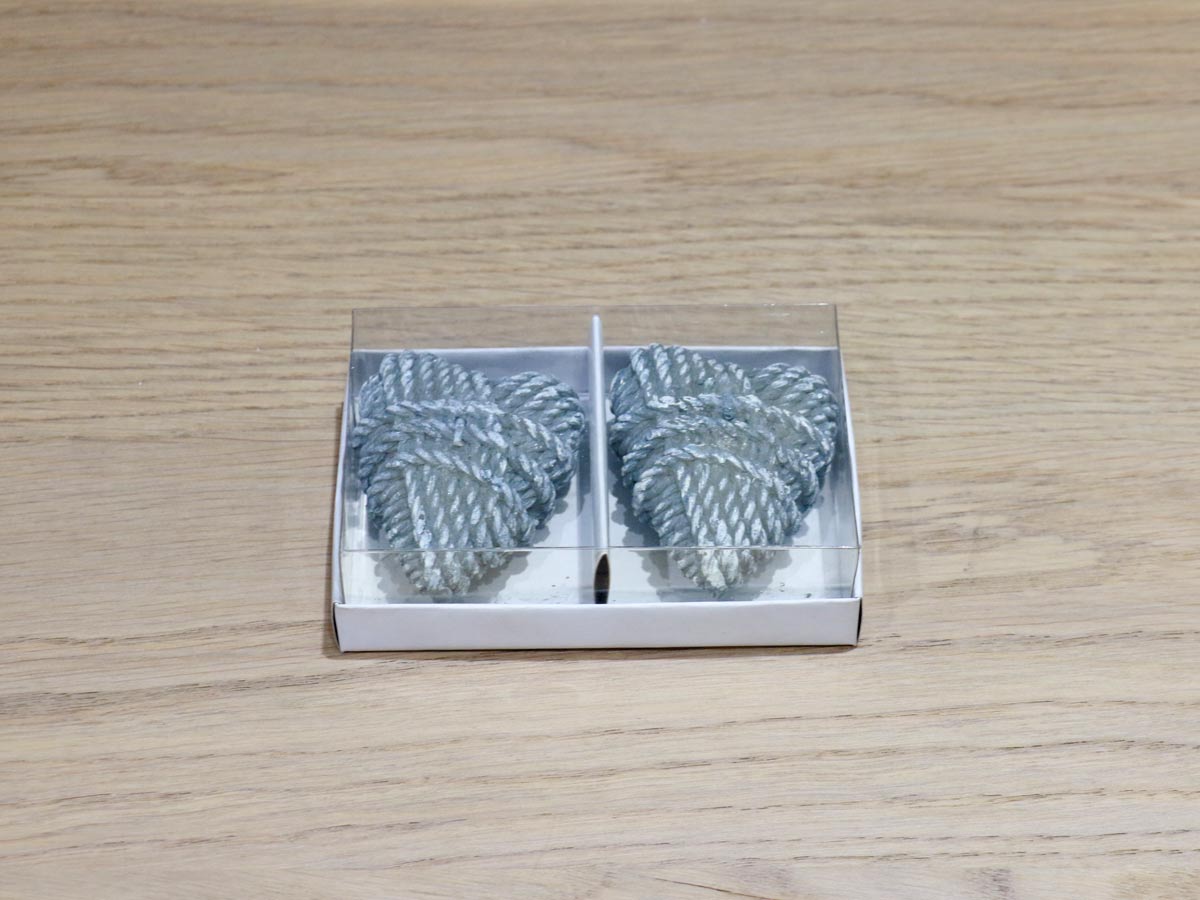 grey heart candle (set of 2)