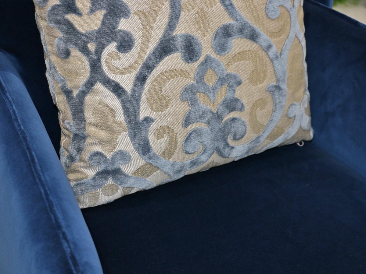 CUSHION 55*55 CM  COLOR 649