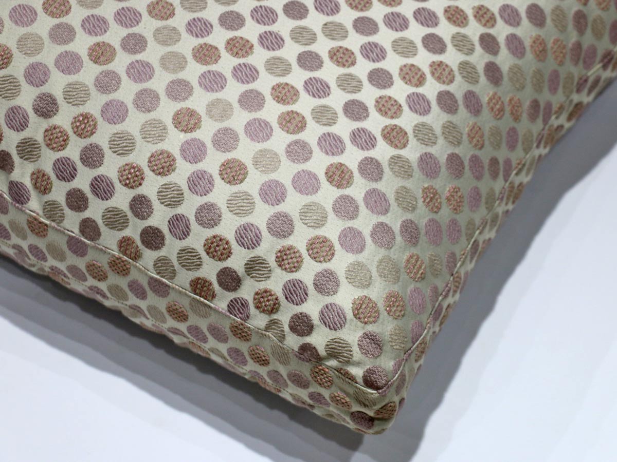 CUSHION 60*60CM - 810