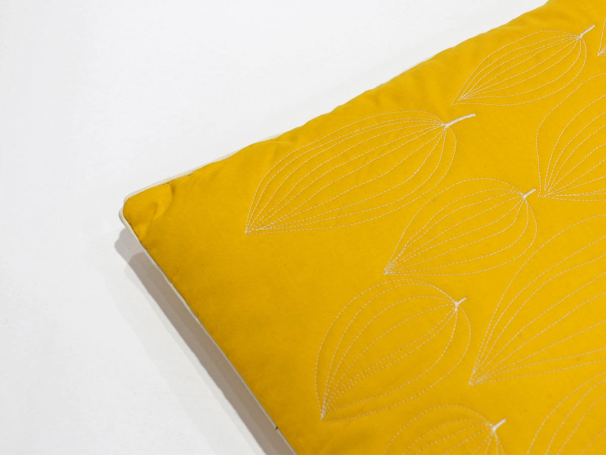 yellow cushion 45x45 cm