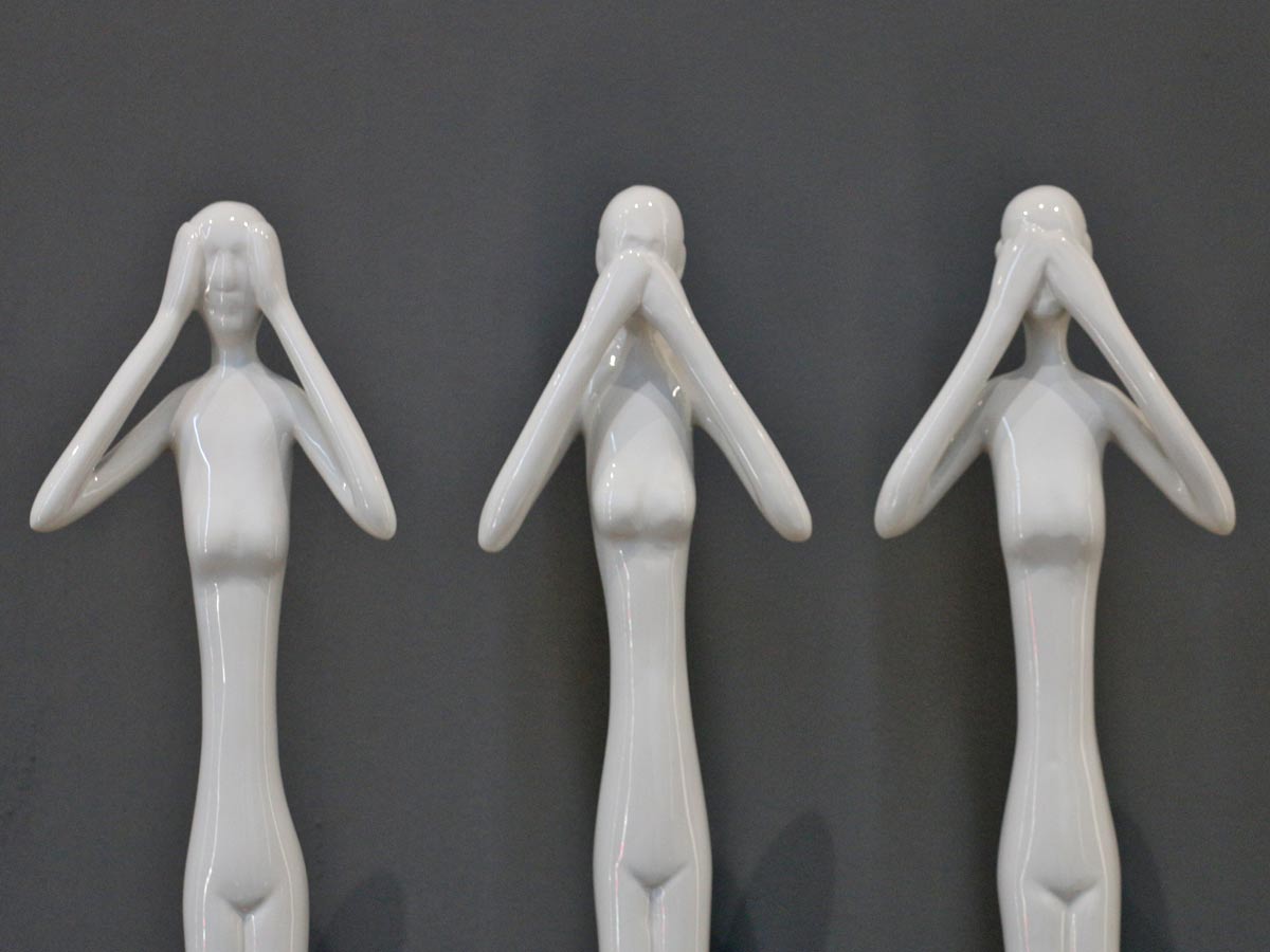 white language B 71 cm