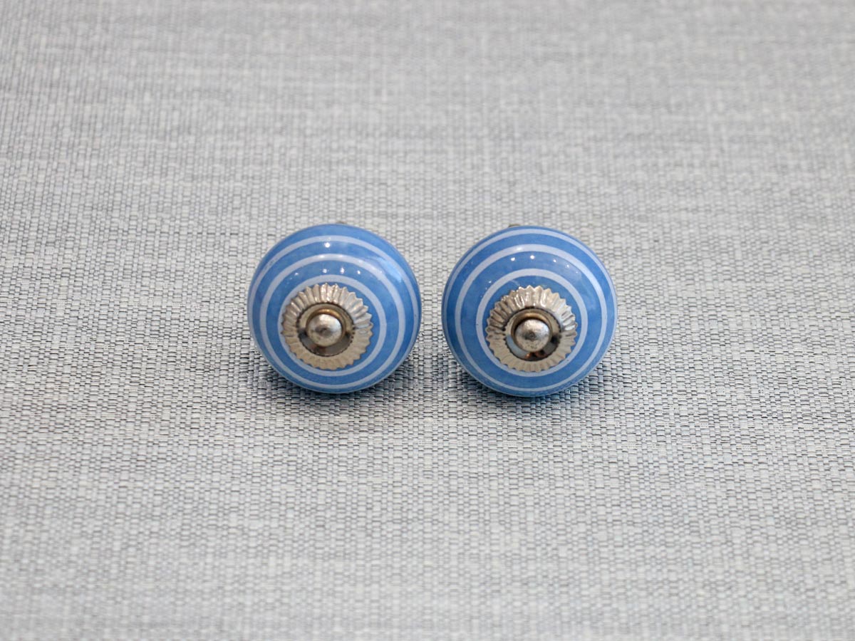 ceramic door knob with blue circles (1pc)