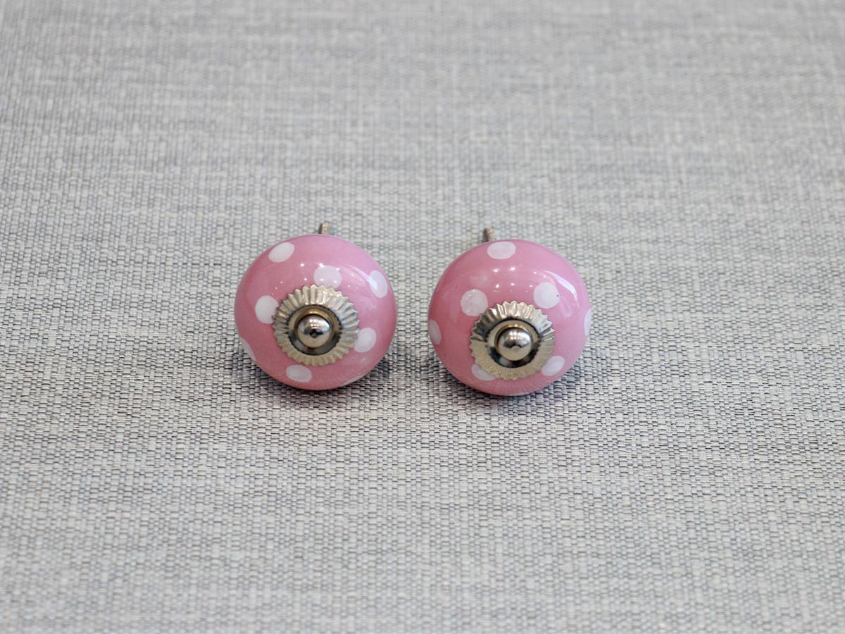 ceramic door knob pink with dots (1pc)