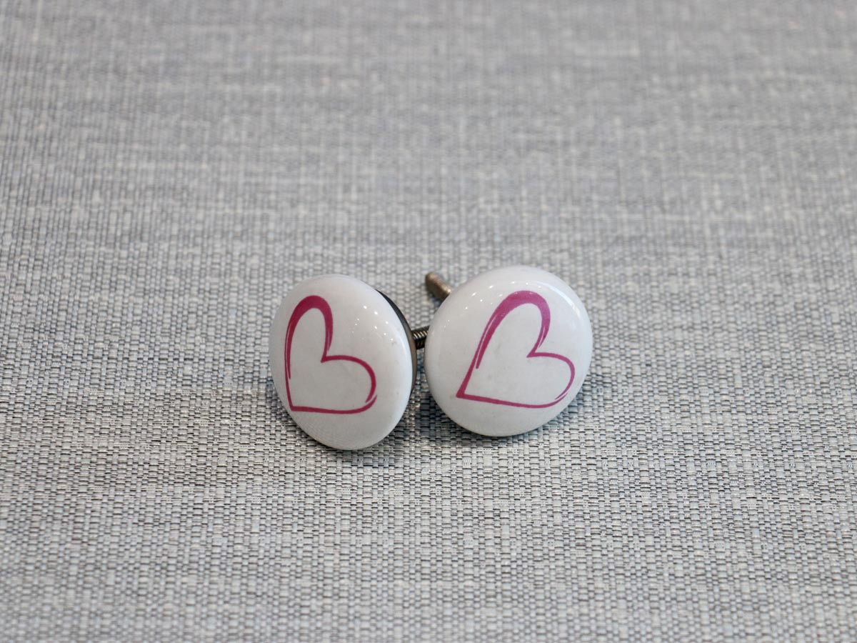 ceramic door knob with pink heart (1pc)