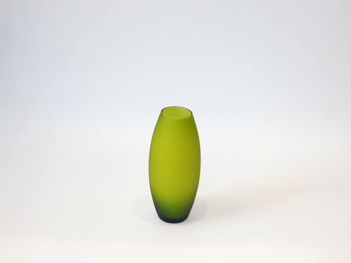 green matt effect vase 25cm