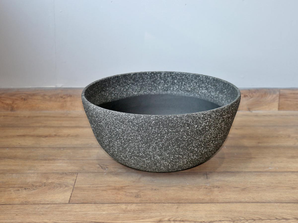 bonzai aged sanstone pot in black
