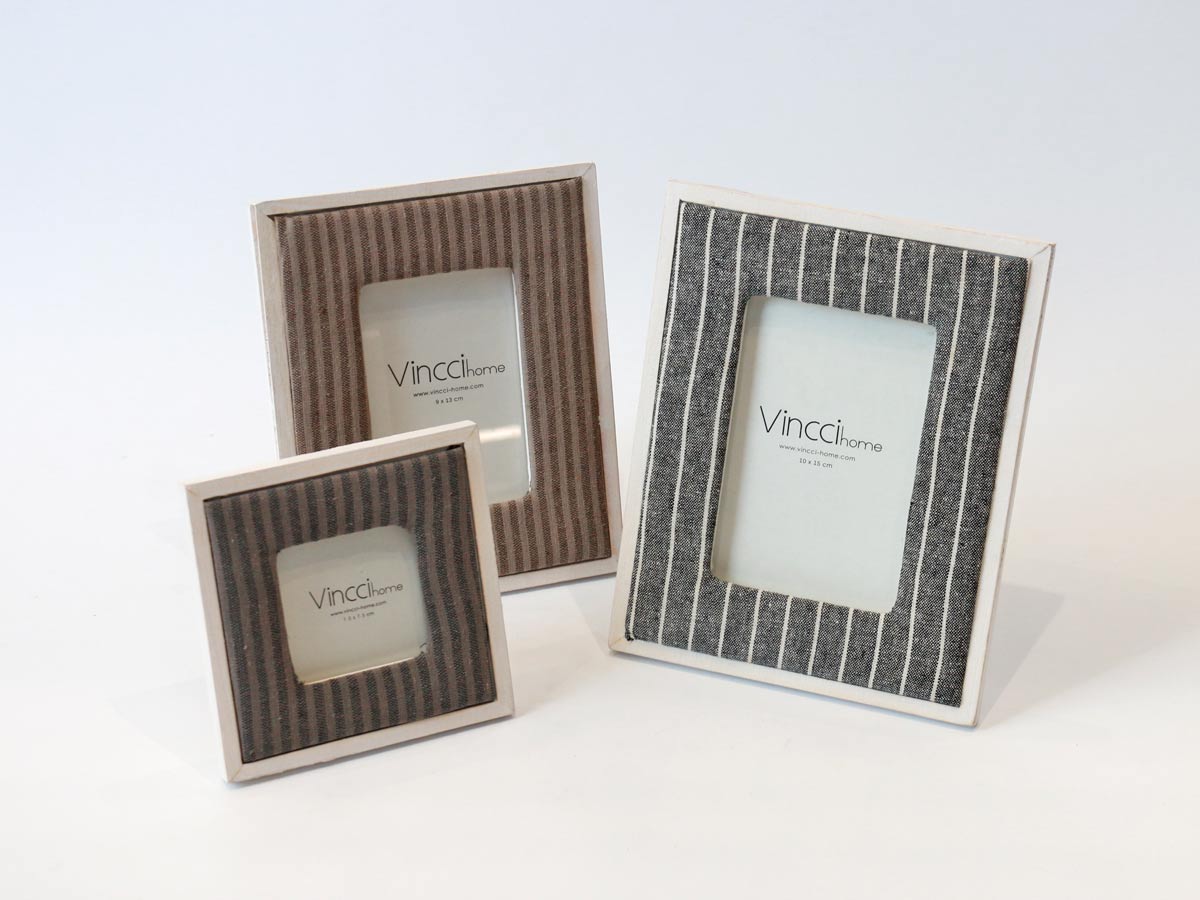 black texture photo frame