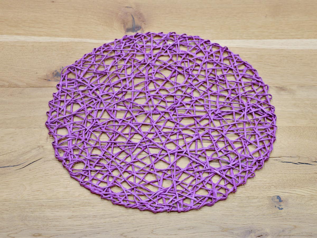 round placemat violet