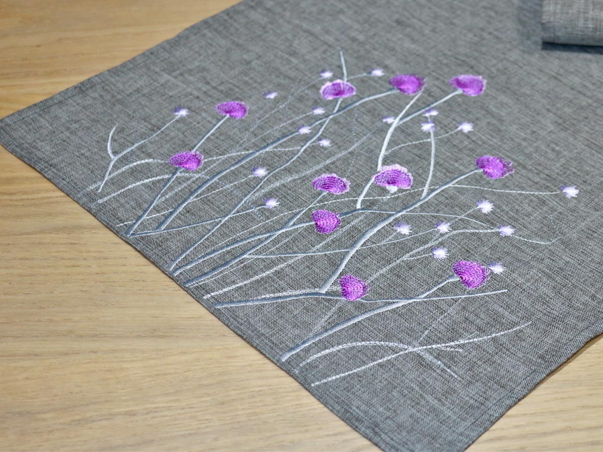 lilac allium table runner
