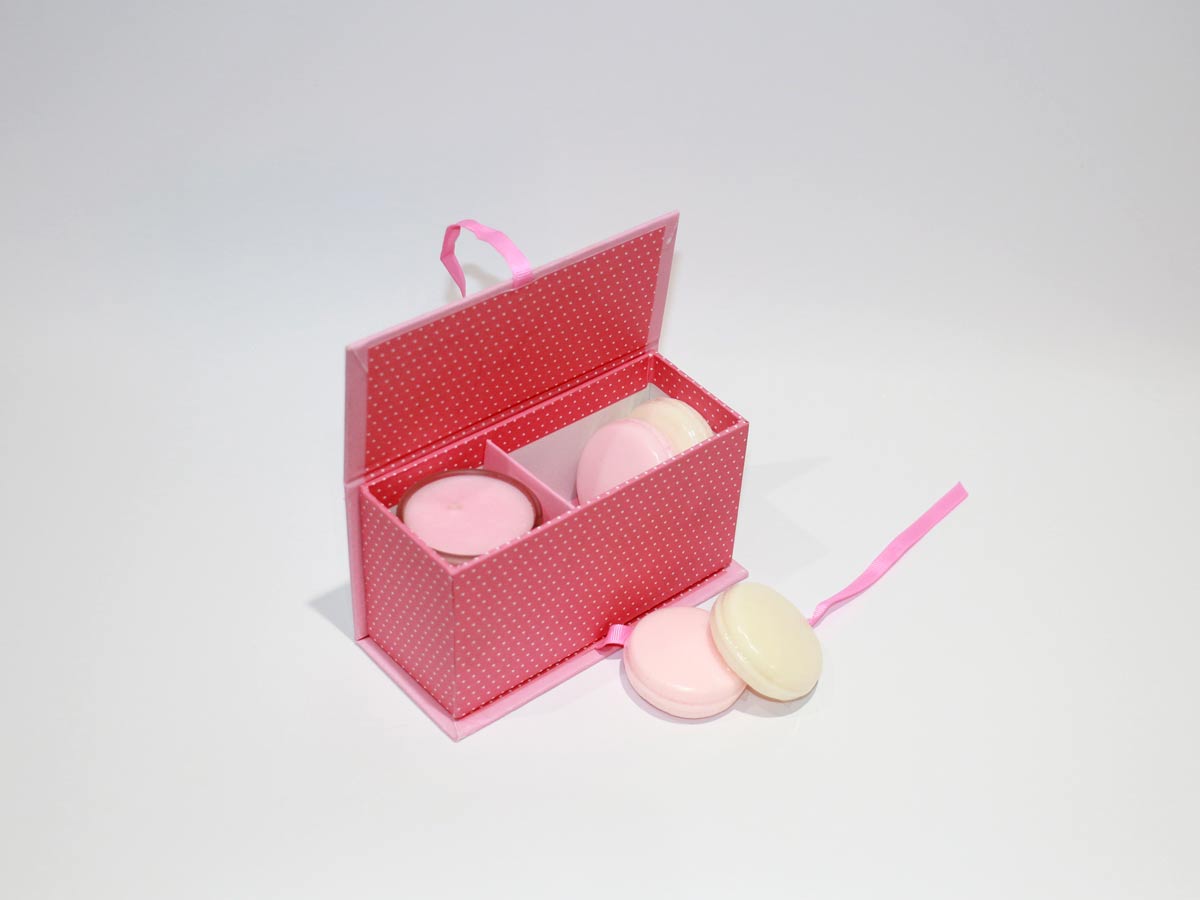 set of scented candle and mini soaps rose collection