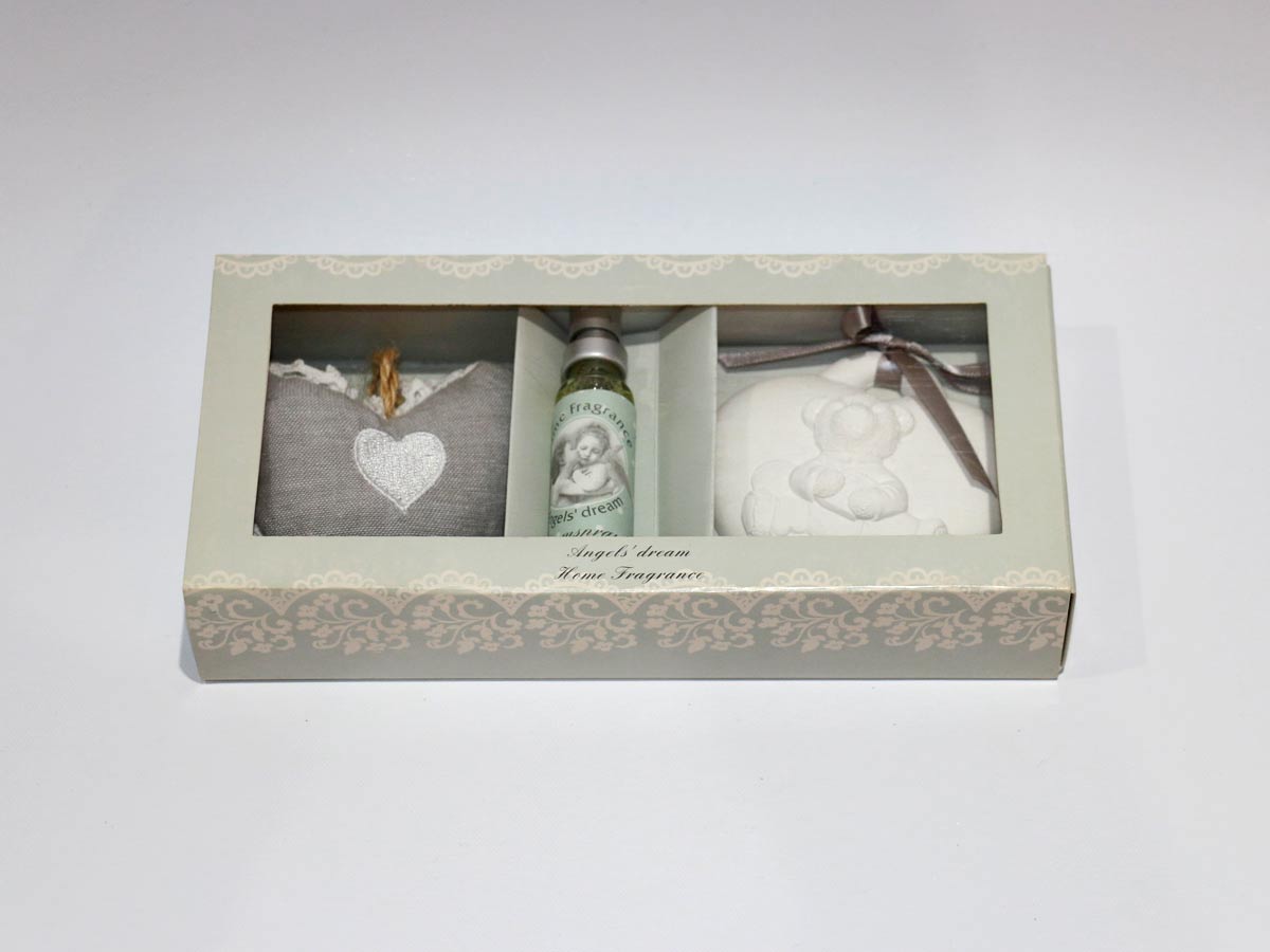 grey set of paded and plaster hearts with refill bottle