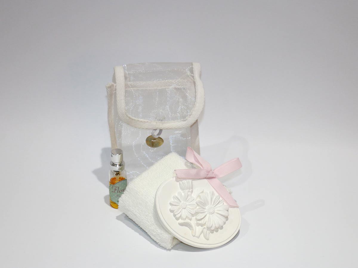 towel and plaster diffuser pink set with refill bottle