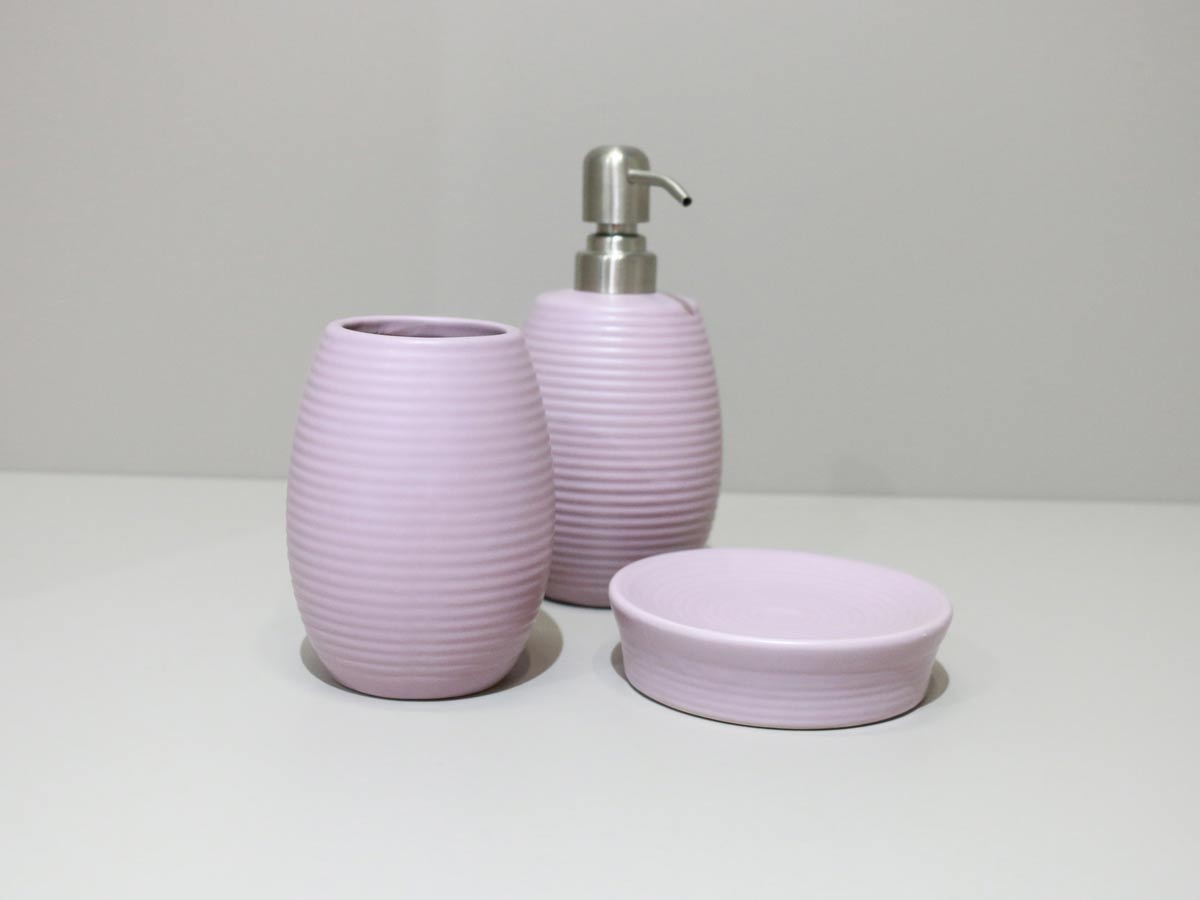 bathroom set purple (set of 3)
