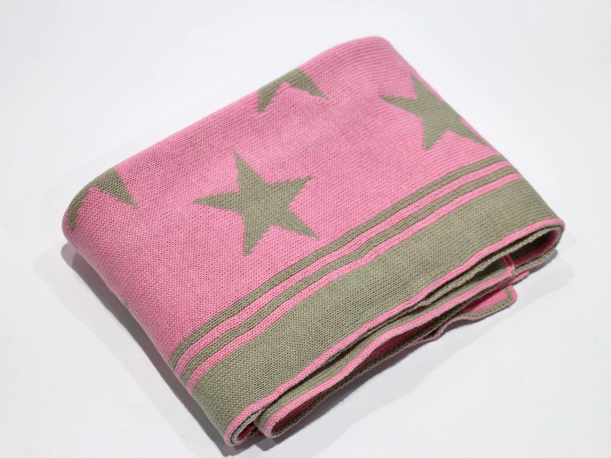 baby blanket stars design in pink
