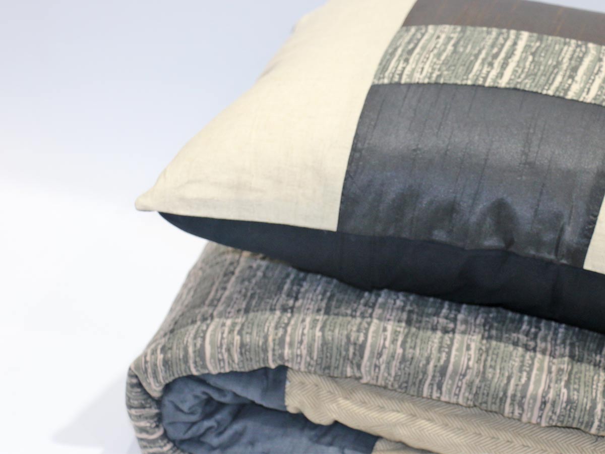 patchwork quilt black with embroidery details 240x280 cm with two pillow covers
