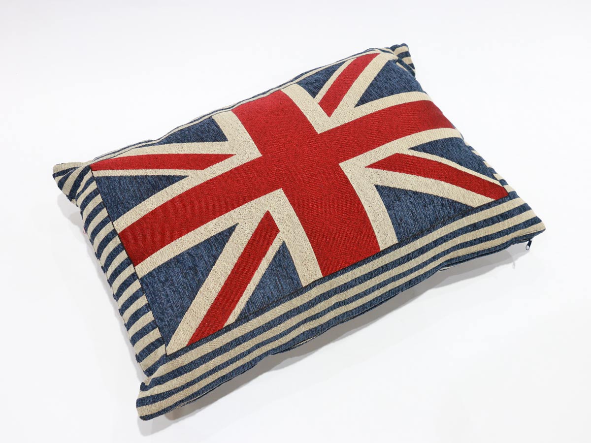 jacquard design cushion with filler 45x60 cm