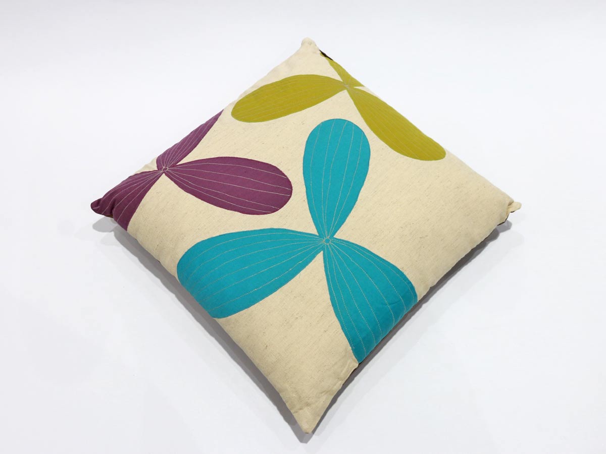 cushion with design 45x45 cm