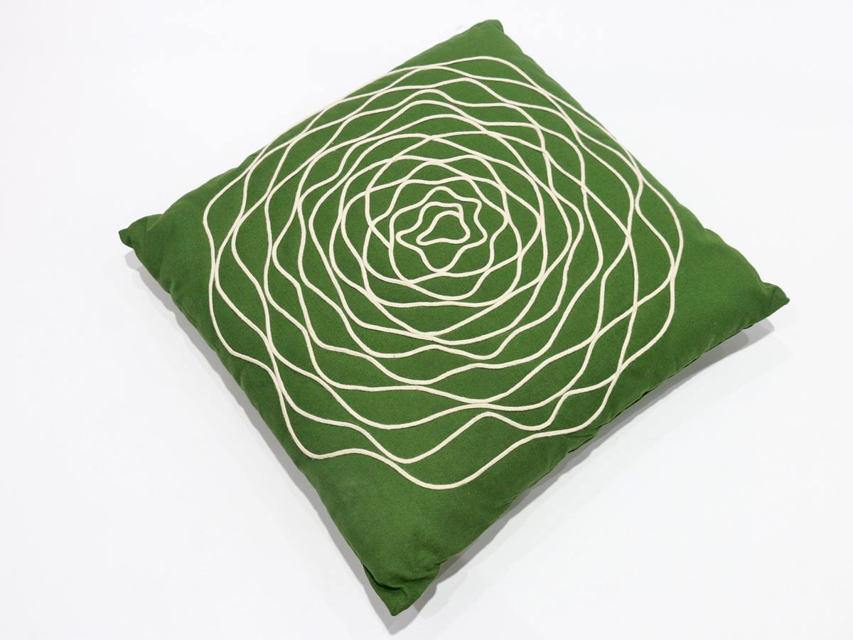 green cushion with flower 45x45 cm
