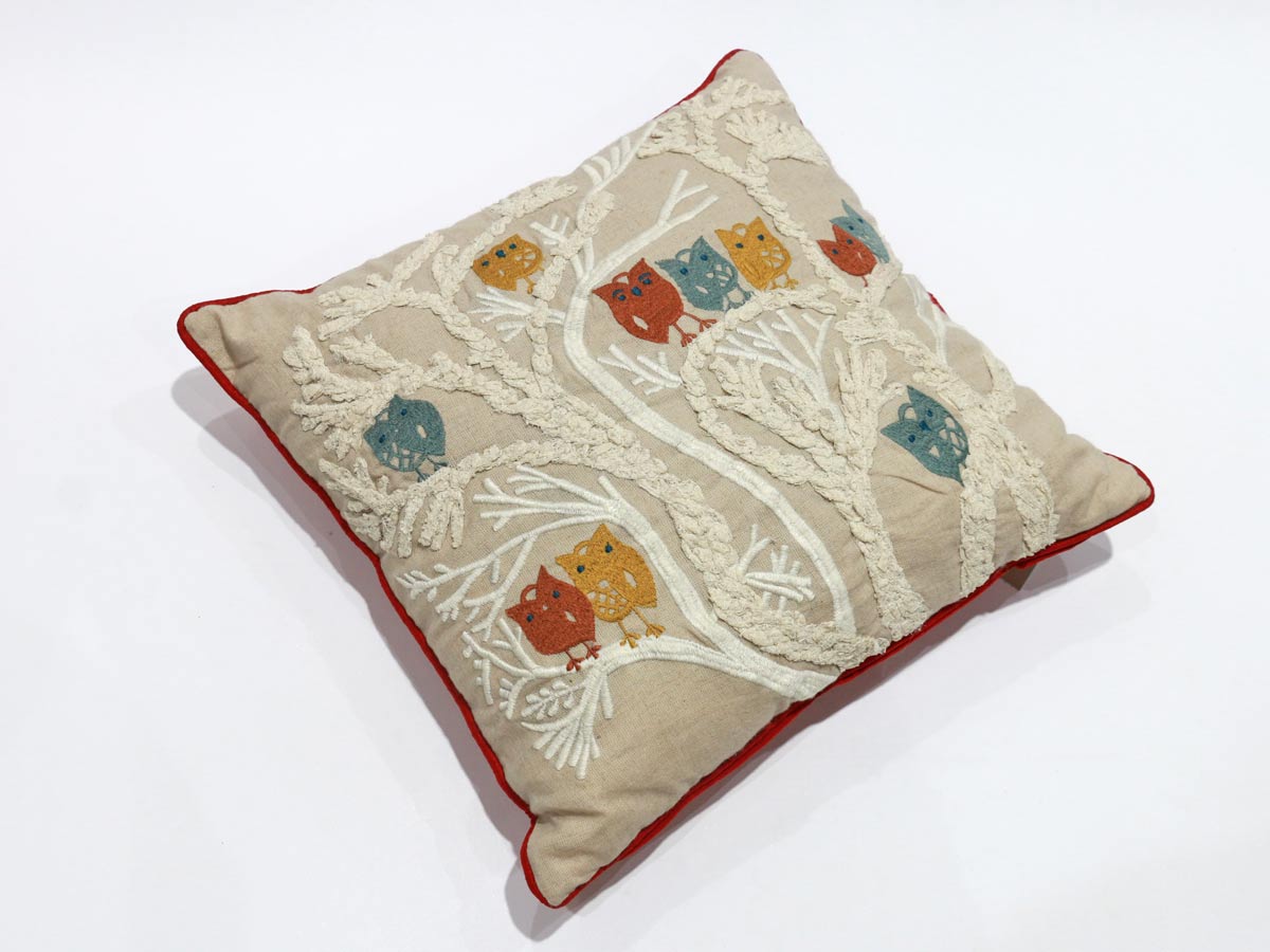 owl design cushion 40x40 cm