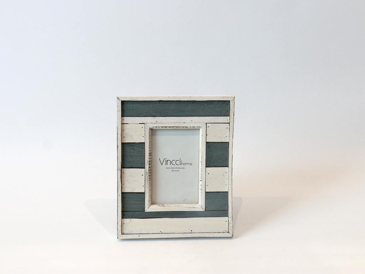 grey and white country photo frame