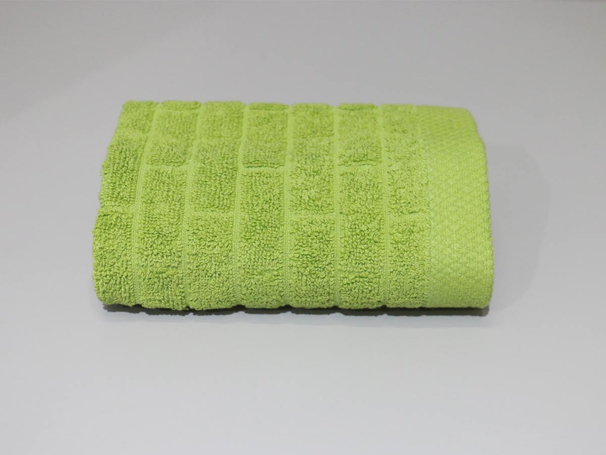 textured towel pistachio 33x33cm