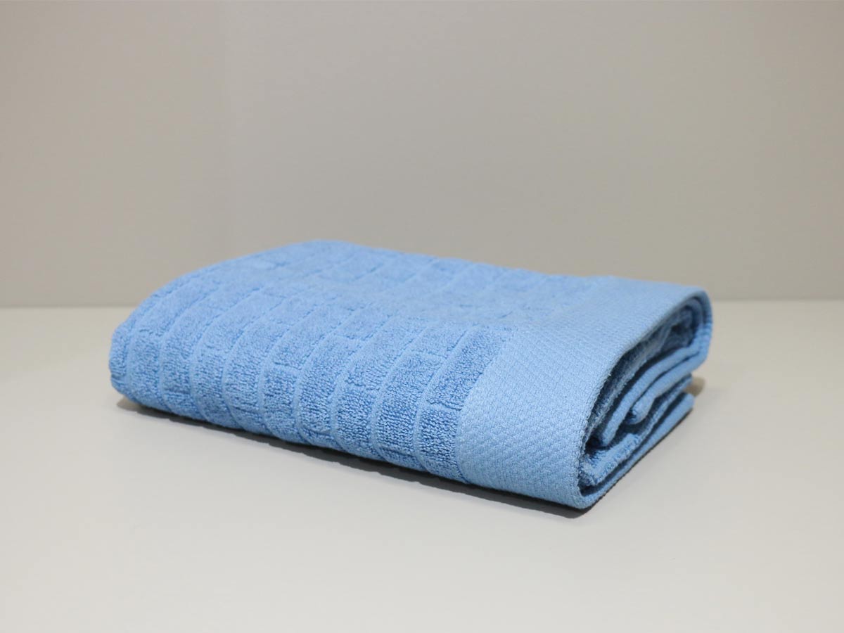 textured towel blue 50x100cm