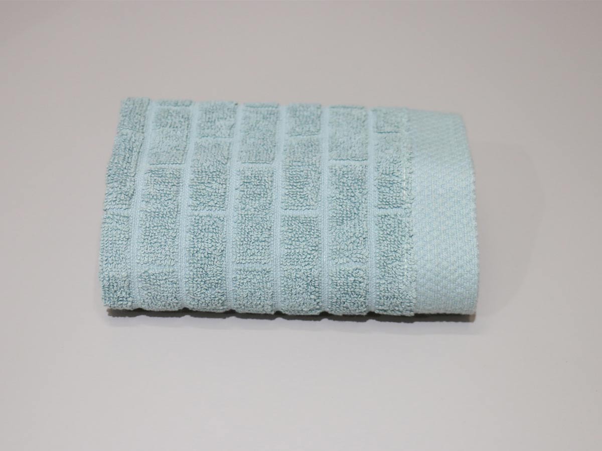 textured towel aqua 33x33cm