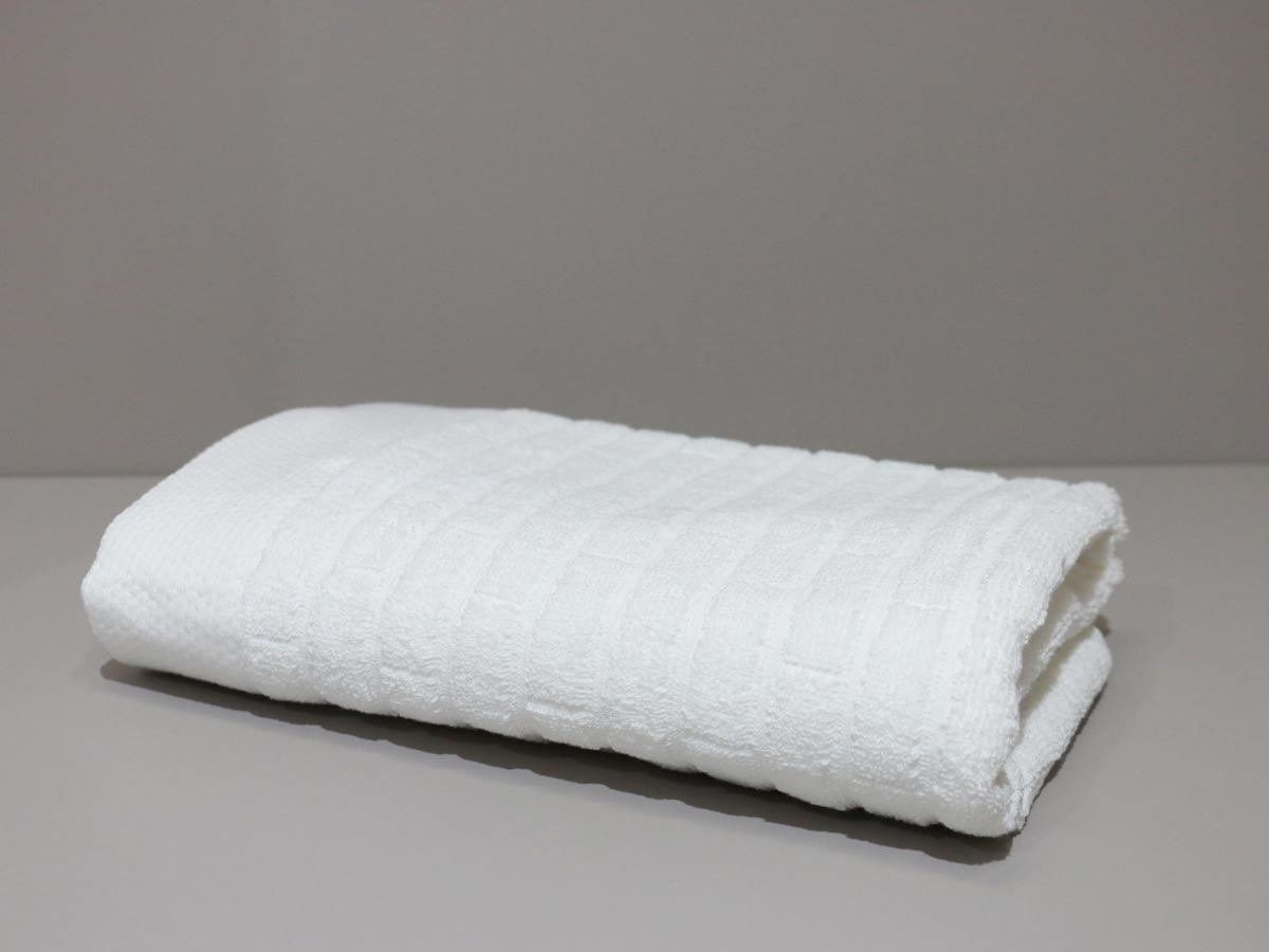 textured towel white 50x100cm
