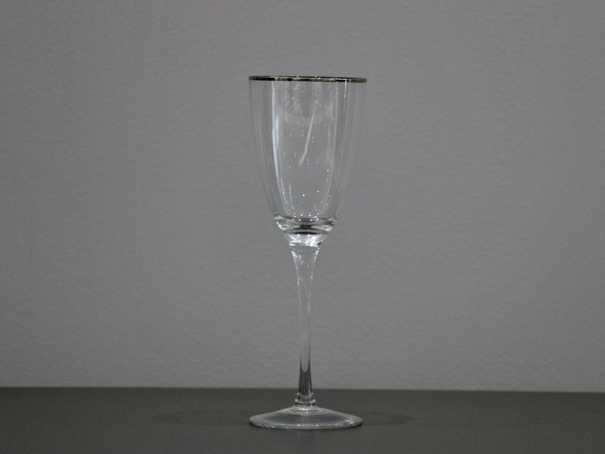 red wine glass with silver rim
